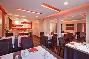 Boutique Adoral Hotel 4*