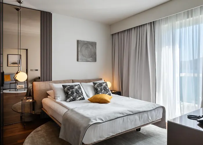 Boutique Hotel Adoral