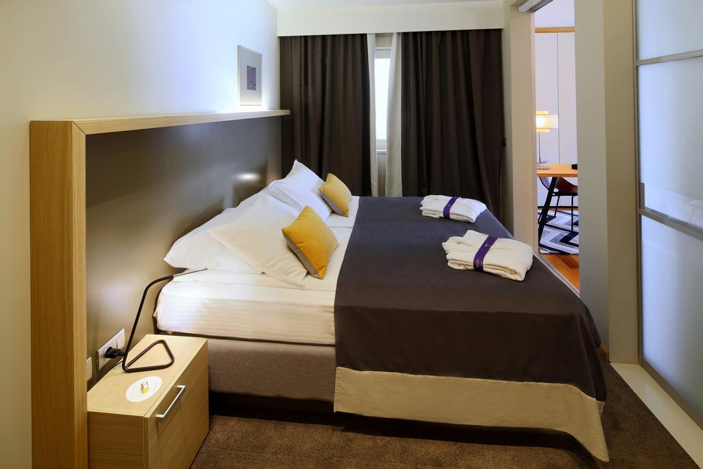 Hotel Boutique Adoral