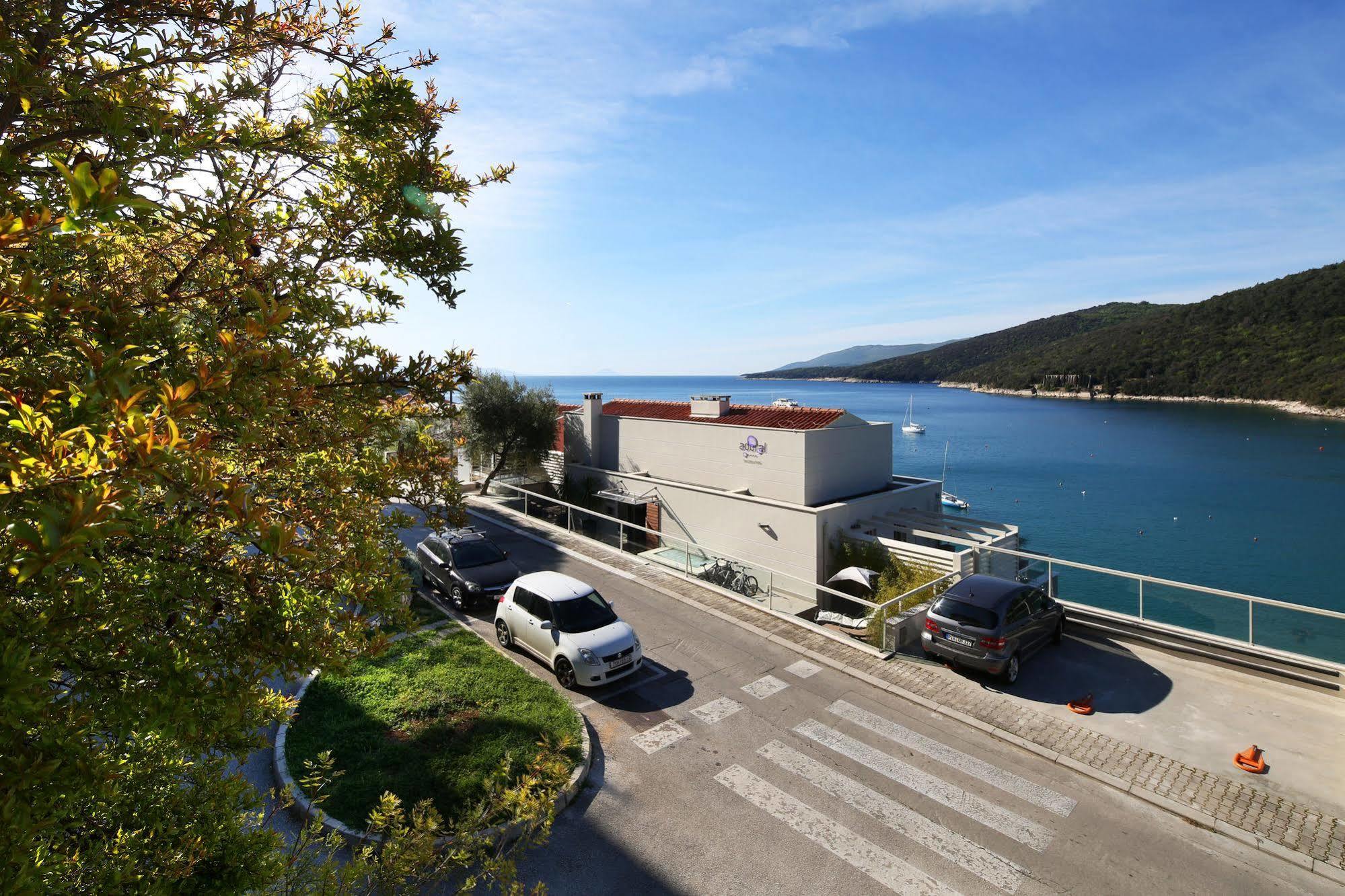 Hotel Boutique Adoral 4*